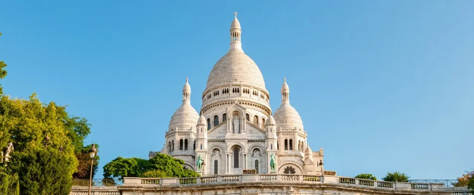 A côté du Sacré Coeur vivez un moment unique dans les étoiles un escape game en réalité virtuelle 4D à Paris