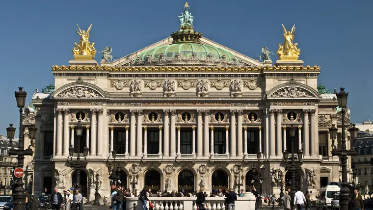 Façade du Palais Garnier dans le 9e arrondissement — sortie culturelle avant un escape game VR à Paris