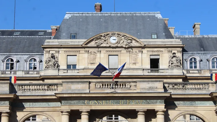 Façade du Palais-Royal dans le 1er arrondissement — visite avant un escape game VR à Paris